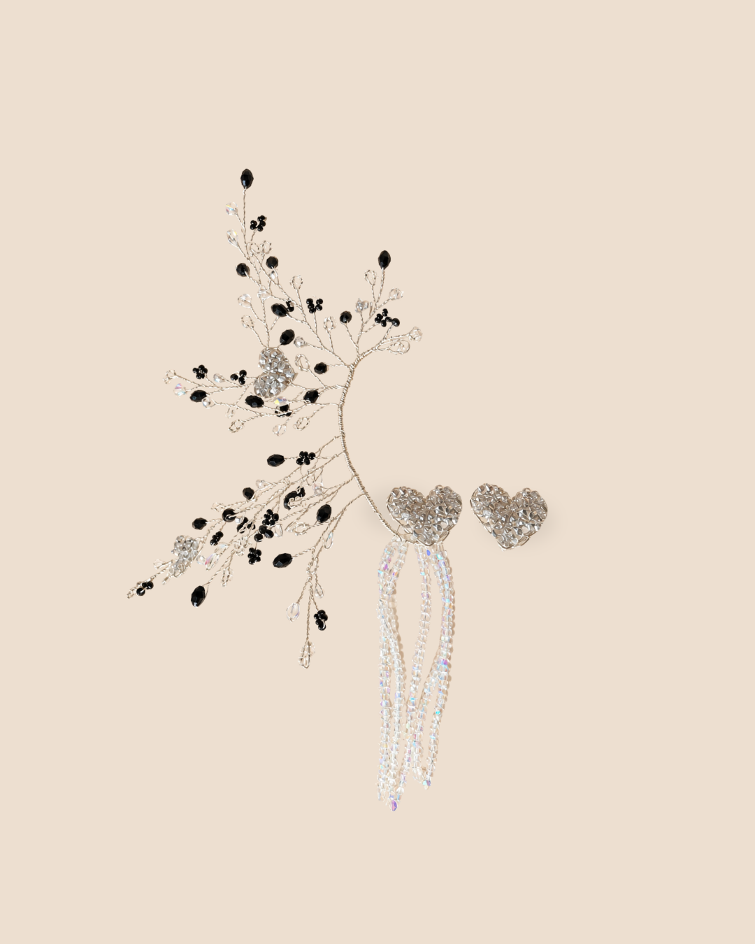 Corazón Black Earcuff