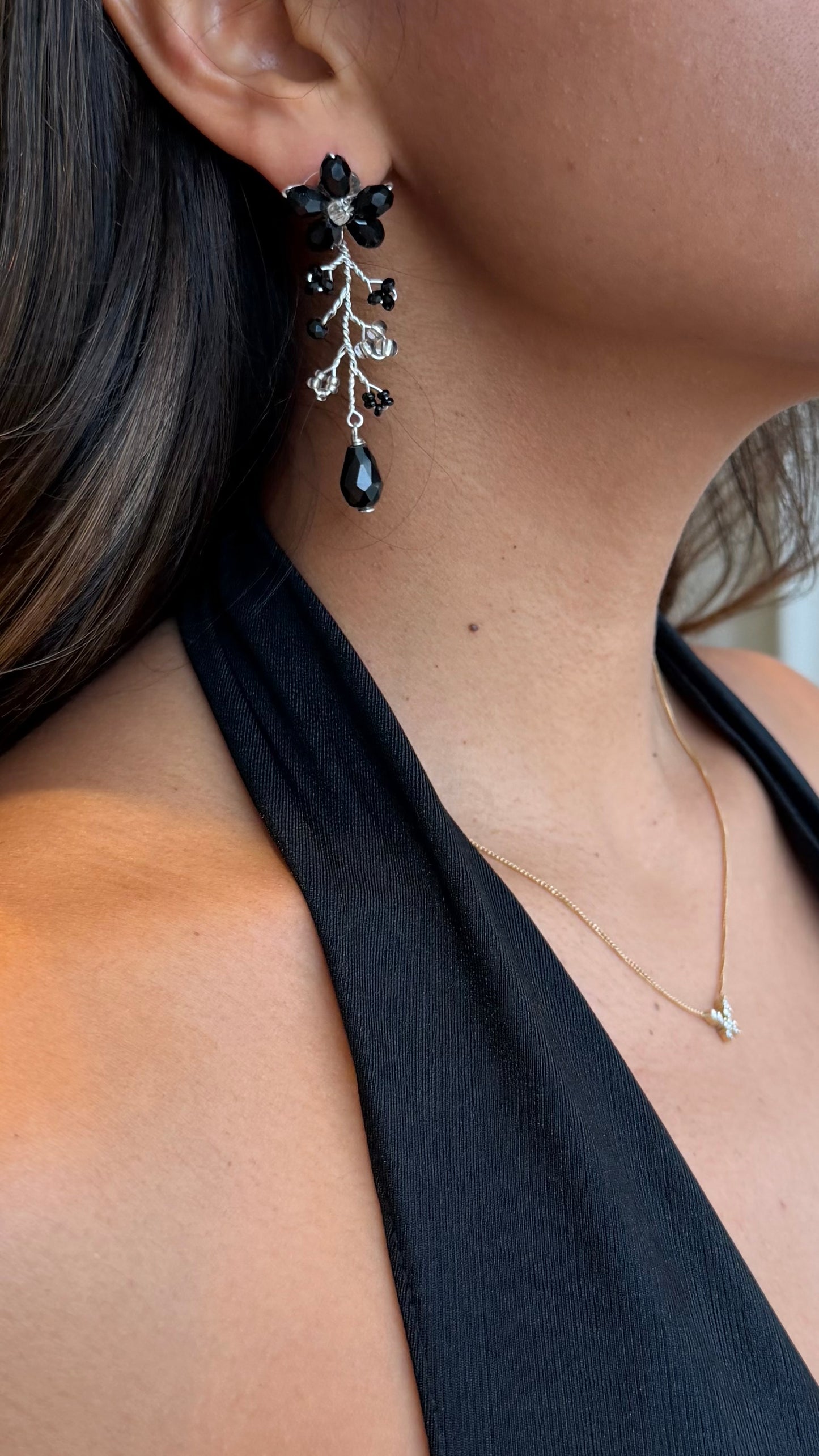Flor Midi Black Earrings