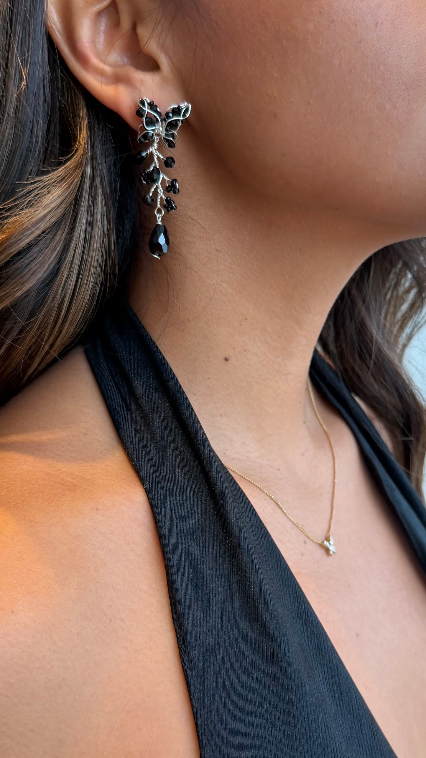 Mariposa Midi Silver Black Earrings