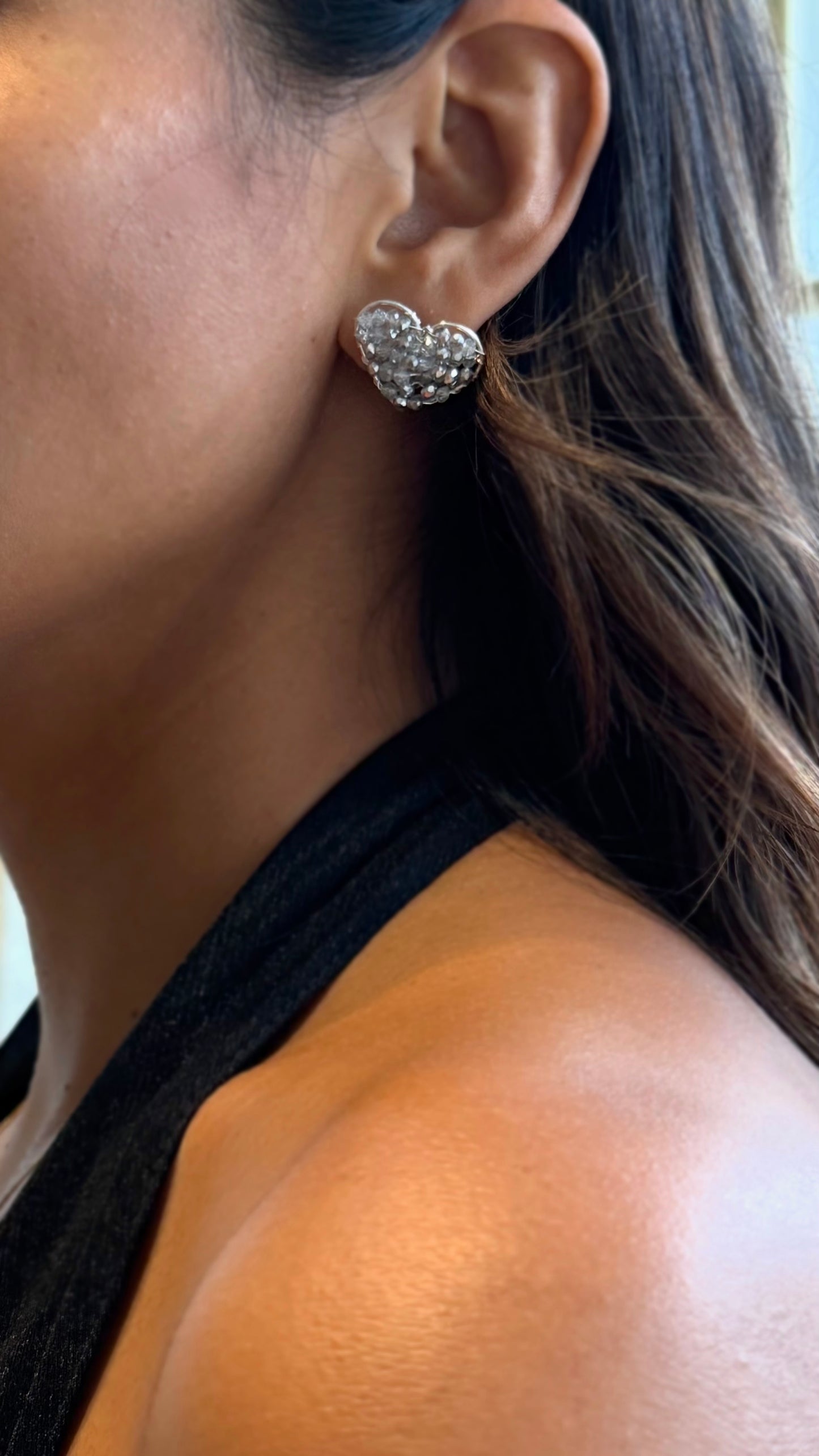 Corazón Black Earcuff