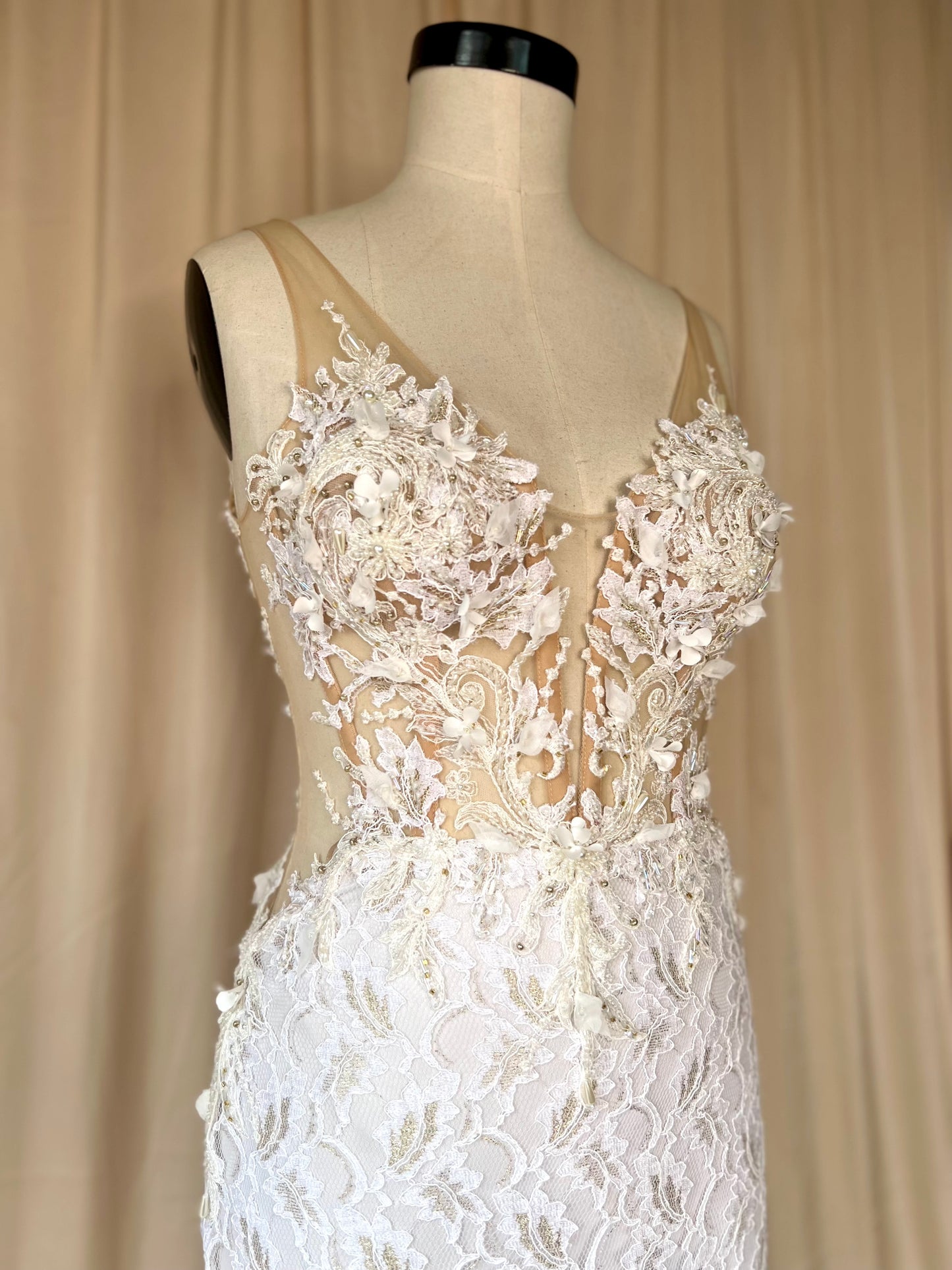 Caeli Lace