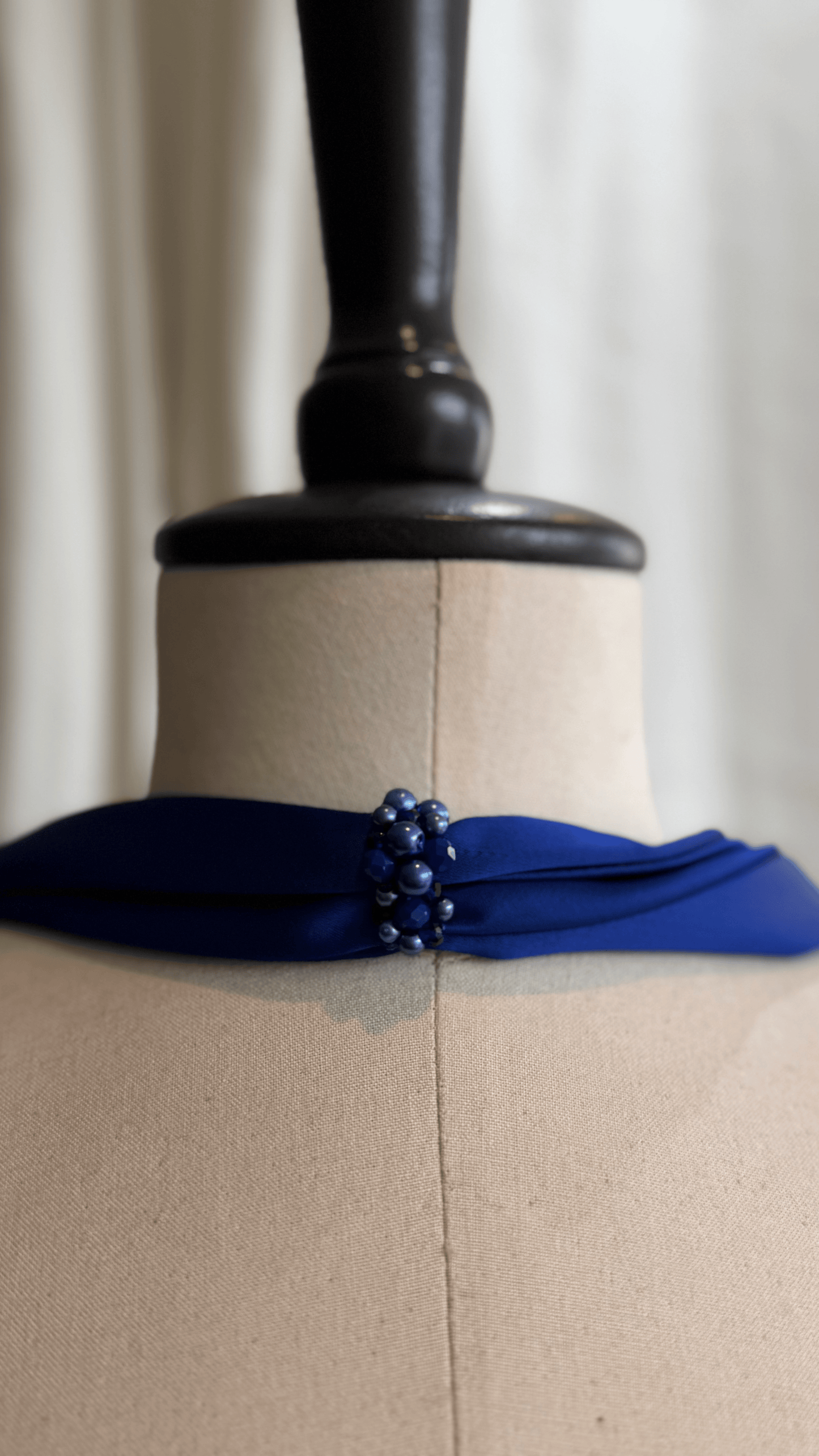 Radne Blue